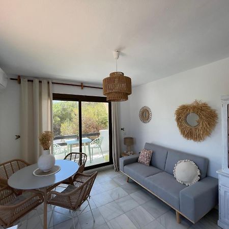 Bella Lilia Apartment Es Pujols Exterior photo